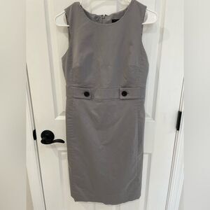 Ann Taylor Gray Pencil Dress Button Accents Crew Neck Sleeveless Women’s Size 4
